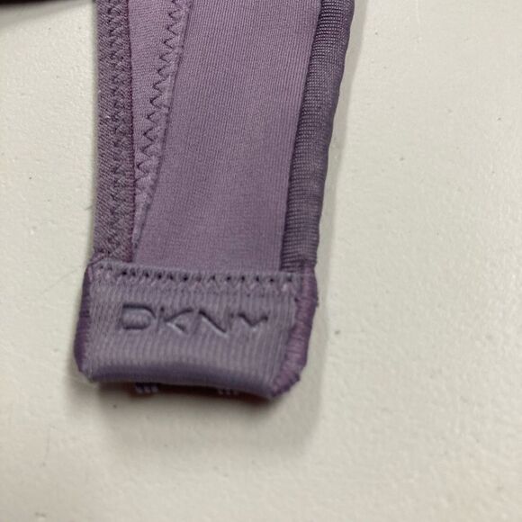 DNKY purple bra, size 36C, padded, underwire - Picture 9 of 14